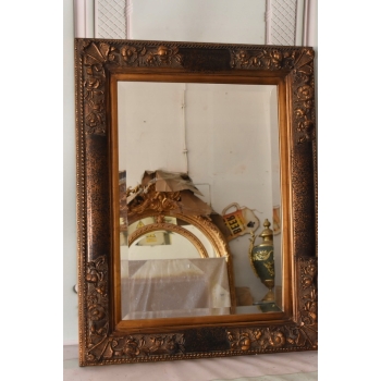 Złote Kryształowe Prostokątne Lustro - 91 x 72 cm - Drewniane Zdobiona Rama