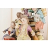 Rodzina Przy Beczce Wina - Figura z Porcelany Porcelana Postaciowa Prezent