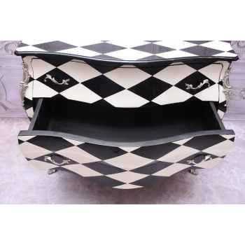 Królewska Biało Czarna Komoda - Vintage Szafa - Romby - Mosiężne Okucia