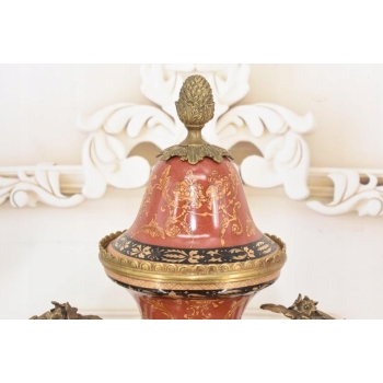 Porcelanowa Czerwona Waza Amfora - Porcelana + Brąz - Arystokracja