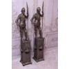 Dwie Figury z Brązu Strażnicy przed Dom - Rzymski Wojownik Dwa Posągi 140cm