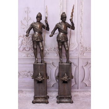 Dwie Figury z Brązu Strażnicy przed Dom - Rzymski Wojownik Dwa Posągi 140cm