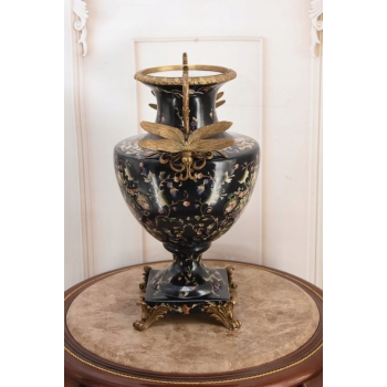 Porcelanowy Czarny Wazon z Ważkami w Kwiaty - Sygnowany Okuty Brązem