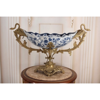 Niebieska Porcelanowa Wielka Patera - Porcelana + Brąz - Łabędzie Figurki