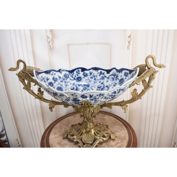 Niebieska Porcelanowa Wielka Patera - Porcelana + Brąz - Łabędzie Figurki