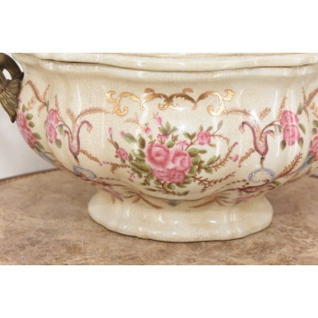 Porcelanowa Szkatuła - Bomboniera - Porcelana Okuta Brązem Różowe Kwiaty