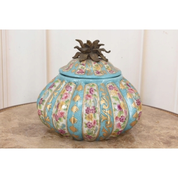 Porcelanowa Szkatuła Bomboniera – Okuta Brązem – Złocona Sygnowana