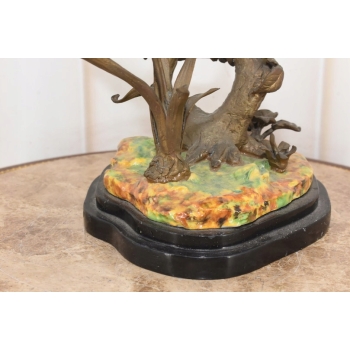 Porcelanowa CZapla na Gałęzi - Malowana Porcelana Okuta Brązem