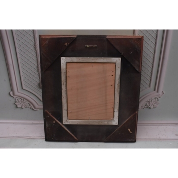 Kobieta w Zielonej Sukni z Kwiatami - Portret - Obraz Olejny - Złota Rama