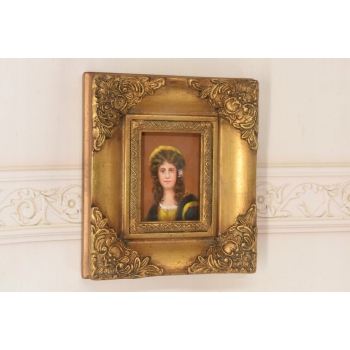 Portret Kobiety w Kręconych Włosach - Obraz Olejny Złota Zdobiona Rama