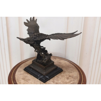 Atakujący Orzeł z Brązu - Sokół Jastrząb - Figura Rzeźba Brąz - Dekoracja