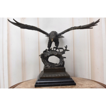 Atakujący Orzeł z Brązu - Sokół Jastrząb - Figura Rzeźba Brąz - Dekoracja