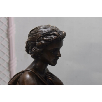 Duży Zegar Kominkowy Nakręcany - Postaciowy Kobieta - Figura Rzeźba z Brązu