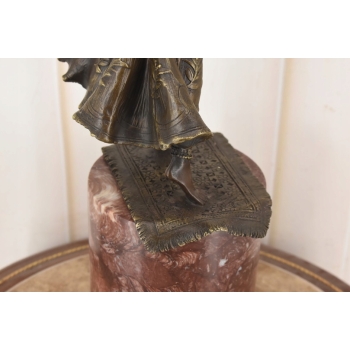 Orientalna Tancerka Victoria - Kobieta z Mieczem - Figura Rzeźba z Brązu