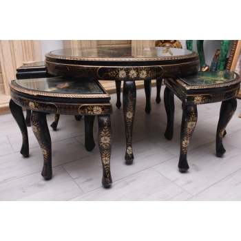 Chiński Stół z kompletem małych stolików - Orientalny Ręcznie Malowany