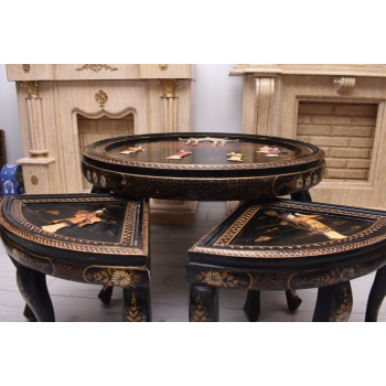 Chiński Stół z kompletem małych stolików - Orientalny Ręcznie Malowany