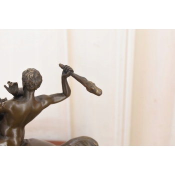 Rzeźba Z Brązu – Walka Centaura - Figura Na Marmurowej Podstawie