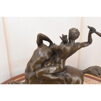 Rzeźba Z Brązu – Walka Centaura - Figura Na Marmurowej Podstawie