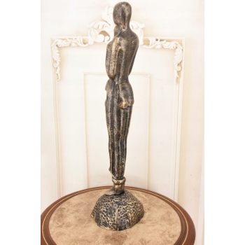 Nowoczesna Modernistyczna Figura Zakochanej Pary - Zakochani z Żeliwa 66 cm