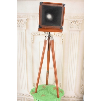 Dekoracyjny Klasyczny Aparat Fotograficzny ze Statywem - Drewniany Vintage