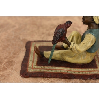 Chłopiec z Papuga Na Kocu - Figura Rzeźba z Brązu - Styl Vienna - Kolekcja