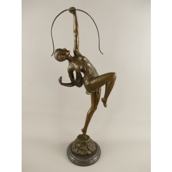 Duża Figura Diany Z ŁUKIEM Diana Bogini Łowów i Myśliwych - Figura z Brązu