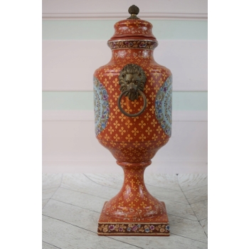 Czerwona Porcelanowa Amfora Wazon - Porcelana + Brąz - Głowy Lwa