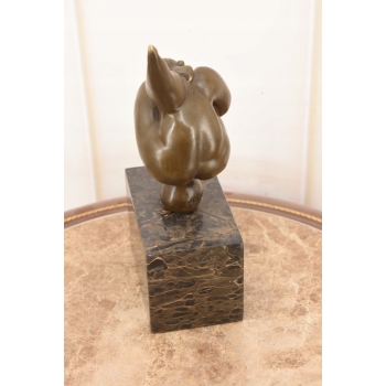 Modernistyczna Figura Gimnastyczki -Gimnastyczka z Brązu - Figura Akrobatki