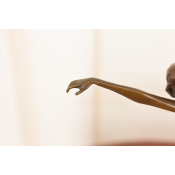 Kobieta Tancerka z Gołębiami - Figura Rzeźba z Brązu - Dekoracja Prezent