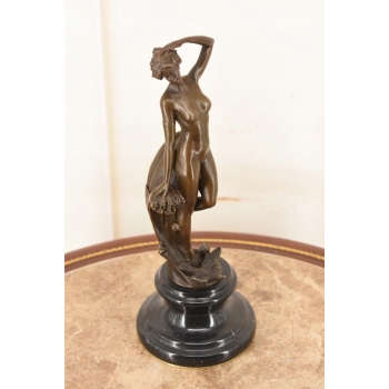 Zmysłowa Naga Kobieta Na Fali - Figura Rzeźba z Brązu - Dekoracja