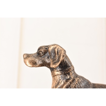 Żeliwna Figura Psa Gończego - Pies Chart Rzeźba z Żeliwa Na Drewnie Ozdoba