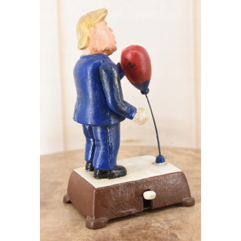 Żeliwna Figura Trump Bokser - Prezydent Trump w Rękawicach - Rzeźba Ozdoba