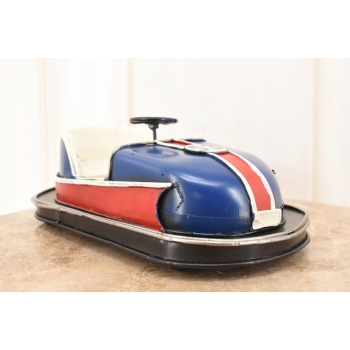 Metalowy Model Samochodziku typu Bumper Car z numerem 53 - Dekoracja