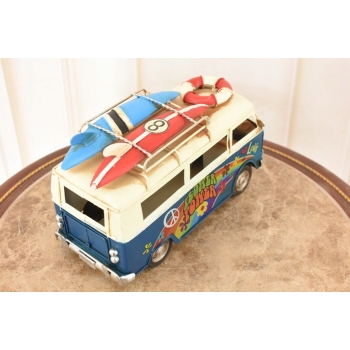 Metalowy Model Samochodu - Ogórek Niebieski z Deska Sufringowa - Ozdoba