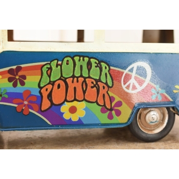 Metalowy Model Samochodu - Ogórek Niebieski z Deska Sufringowa - Ozdoba