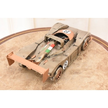 Metalowy Model Samochodu Wyścigowego - Numer 8 - Dekoracja Prezent