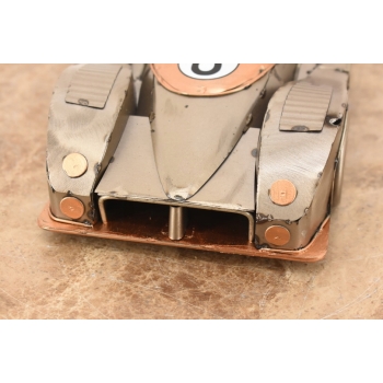 Metalowy Model Samochodu Wyścigowego - Numer 8 - Dekoracja Prezent