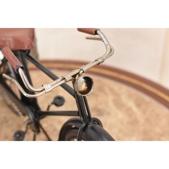 Metalowy Czarny Rower z Wiaderkami - Figurka Roweru - Zabawka Vintage