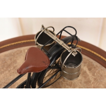 Metalowy Czarny Rower z Wiaderkami - Figurka Roweru - Zabawka Vintage