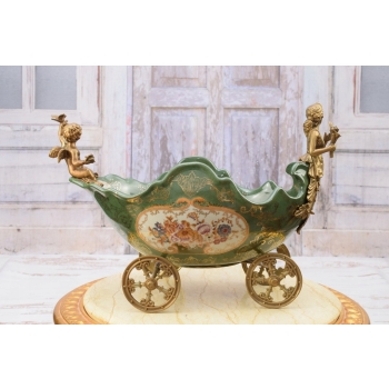 Porcelanowa Patera na Kołach - Dorożka Wóz + Figury z Brązu