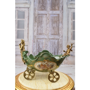 Porcelanowa Patera na Kołach - Dorożka Wóz + Figury z Brązu