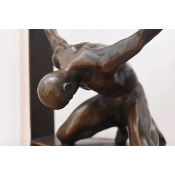 Nowoczesna Figura - Mężczyzna Uwięziony w Ramie - Rzeźba z Brązu - Ozdoba