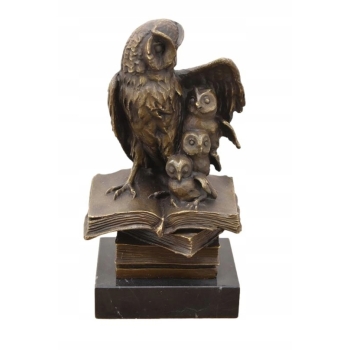 Sowa z Pisklętami na Książkach - Mądra Sówka Figura Rzeźba z Brązu Prezent