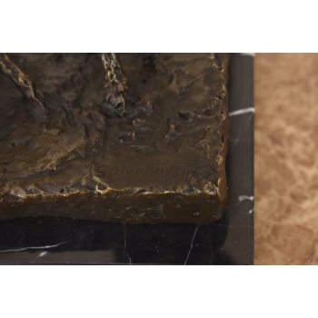 Nowoczesny Struś z Jajkiem - Styl Salvador Dali - Rzeźba Figura z Brązu