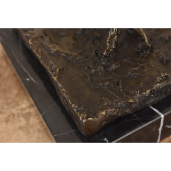 Nowoczesny Struś z Jajkiem - Styl Salvador Dali - Rzeźba Figura z Brązu