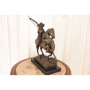 Amazońska Wojowniczka na Koniu Walcząca z Panterą - Figura Rzeźba z Brązu