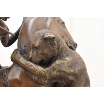 Amazońska Wojowniczka na Koniu Walcząca z Panterą - Figura Rzeźba z Brązu