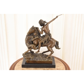 Amazońska Wojowniczka na Koniu Walcząca z Panterą - Figura Rzeźba z Brązu
