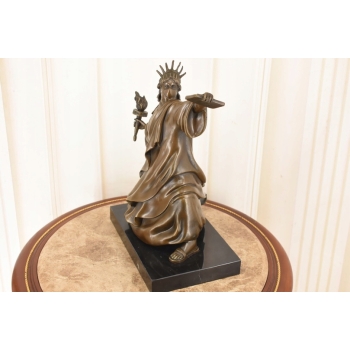 Styl Banksy - Nowoczesna Statua Wolności - Figura z Brązu - Rzeźba Ozdoba
