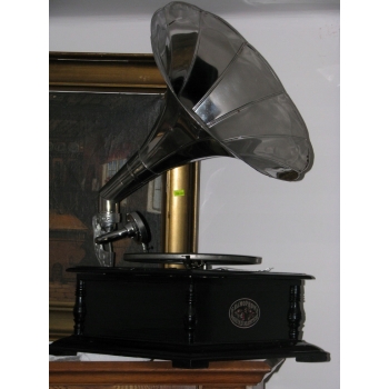GRAMOFON - PATEFON - SREBRNA TUBA - kwadrat Nr. 23